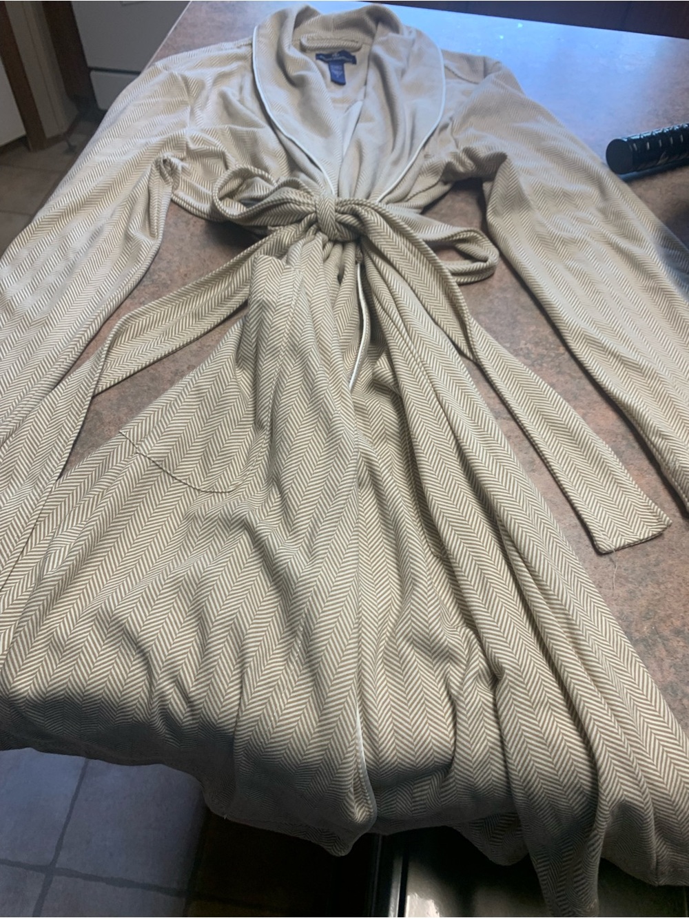 Ralph Lauren Robe - Picture 2 of 3